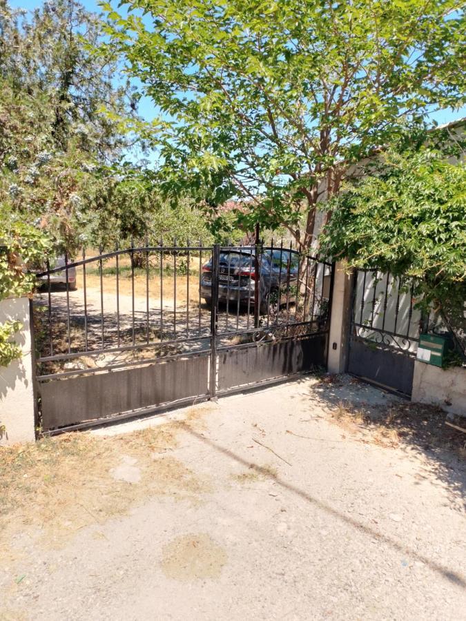 Maison T3 Au Calme Pres De La Mer Villa Istres Eksteriør billede